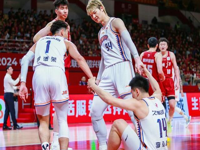包含乐在其中！球员热血激昂挑战极限的词条